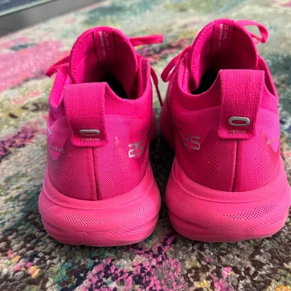 Asics Women's Gel Nimbus 25 Athletic Shoes in Vibrant Pink - Picture 9 of 9